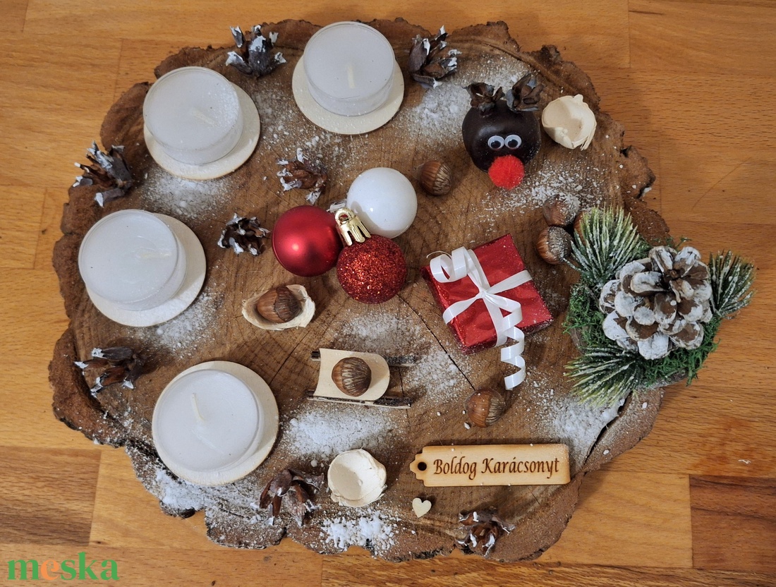 Adventi koszorú,  természetes adventi koszorú fa alapon  - karácsony - adventi díszek - adventi koszorú - Meska.hu