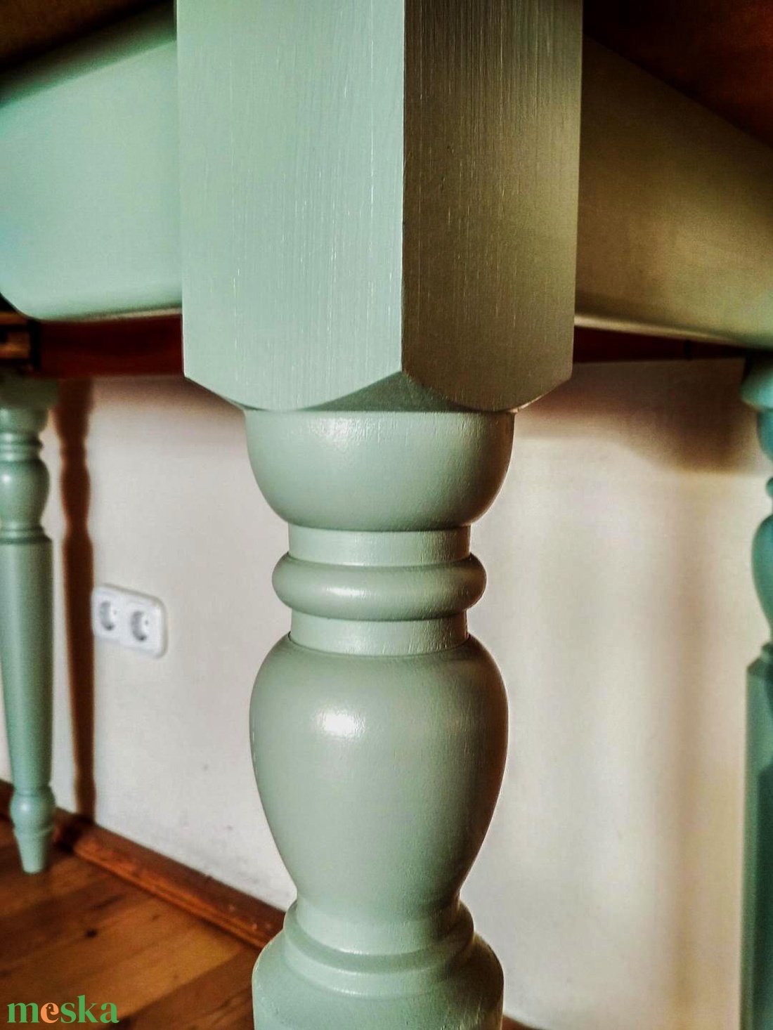 Vintage bükkfa asztal egyedi méretben -  - Meska.hu