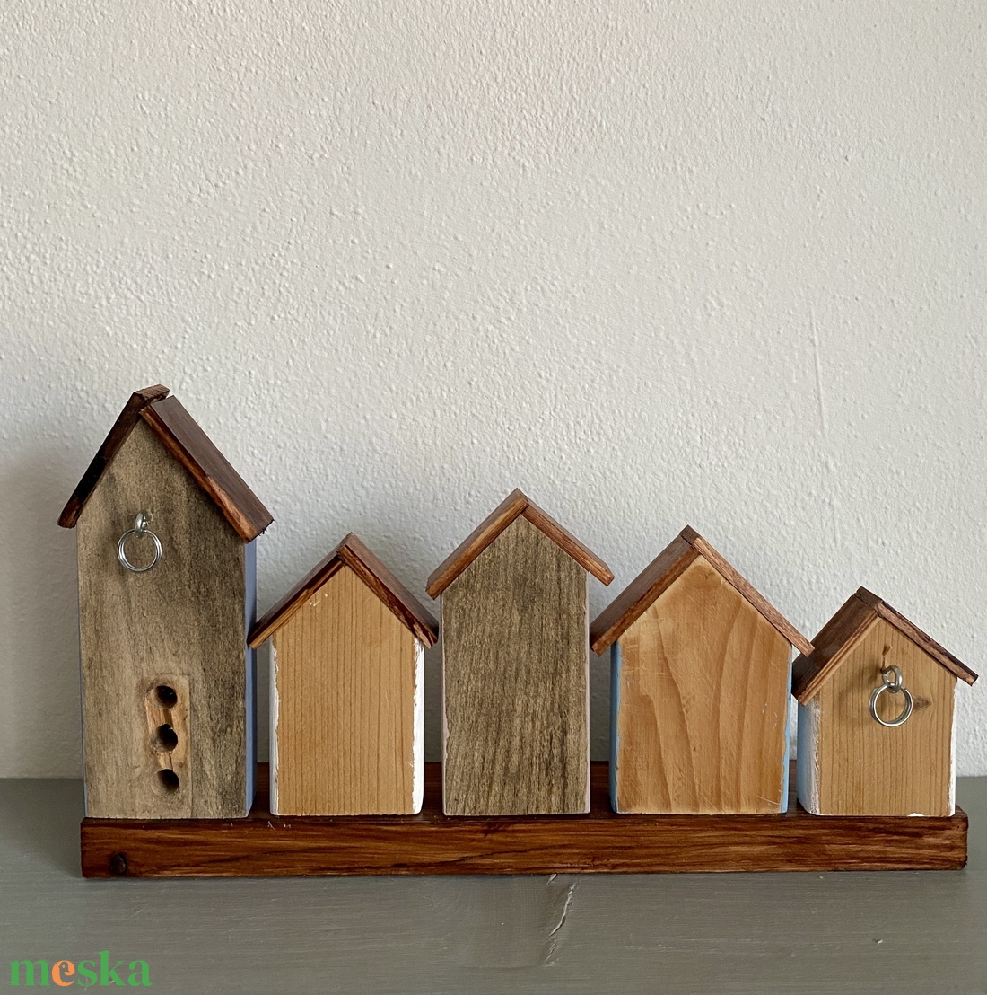 Nagyméretű kék házikós kulcstartó - otthon & életmód - dekoráció - fali és függő dekoráció - fali kulcstartó - Meska.hu Nagyméretű kék házikós kulcstartó - otthon & életmód - dekoráció - fali és függő dekoráció - fali kulcstartó - Meska.hu