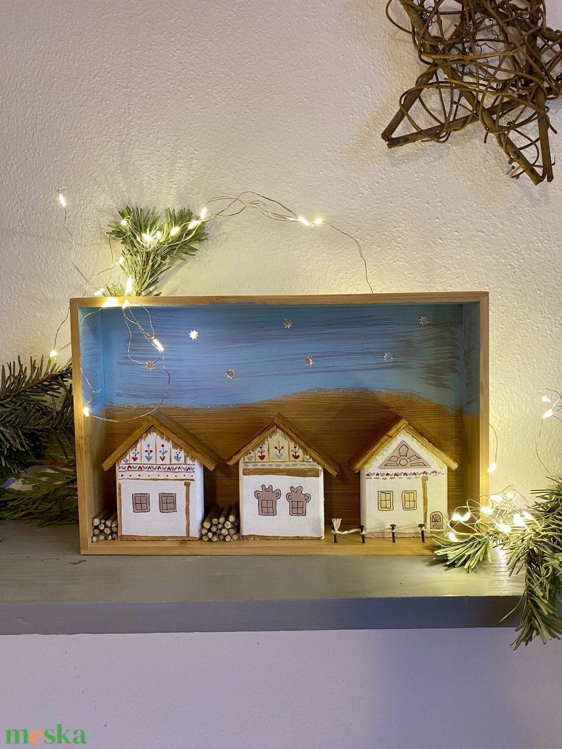 Karácsonyi falucska  - kézműves ajándékötlet - karácsony - adventi díszek - adventi ablakdekoráció - Meska.hu