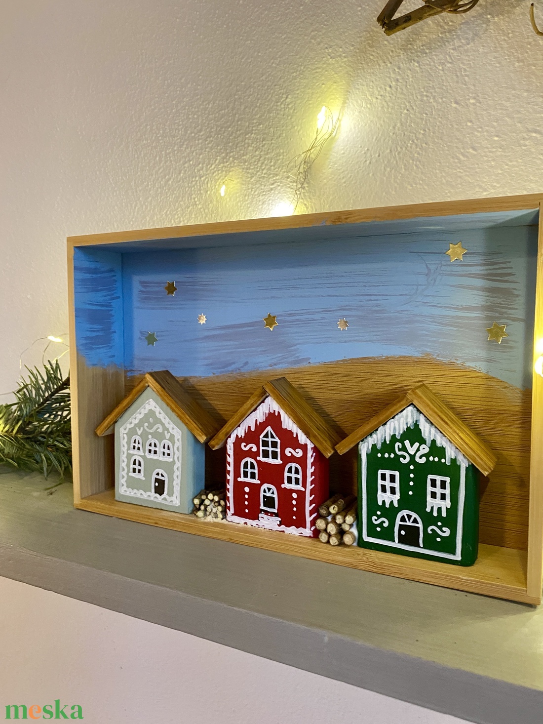 Mézeskalács falucska  - kézműves ajándékötlet - karácsony - adventi díszek - adventi ablakdekoráció - Meska.hu