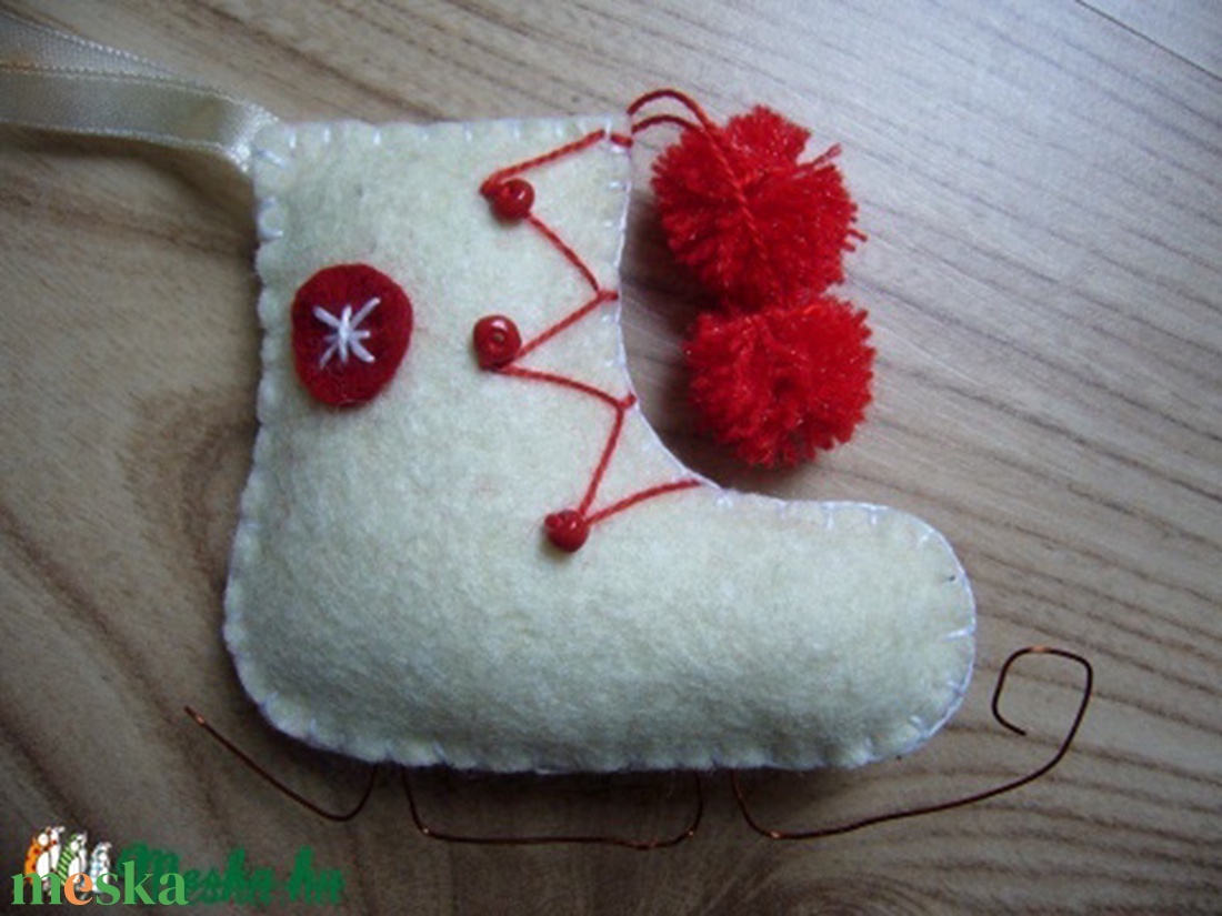 KARÁCSONYFA DÍSZ FILCBŐL 3 DB - karácsony - karácsonyi lakásdekoráció - karácsonyfadíszek - Meska.hu