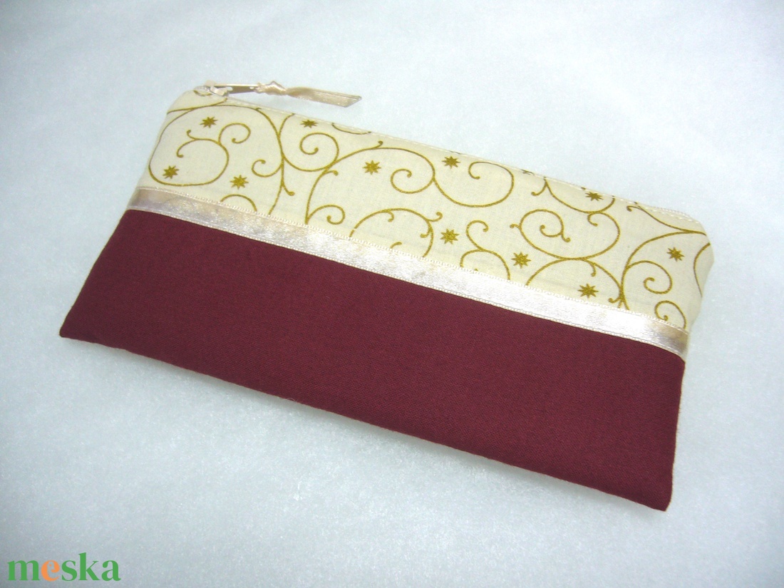 Elegáns és ünnepélyes nesszeszer 20x10cm - táska & tok - neszesszer - Meska.hu Elegáns és ünnepélyes nesszeszer 20x10cm - táska & tok - neszesszer - Meska.hu