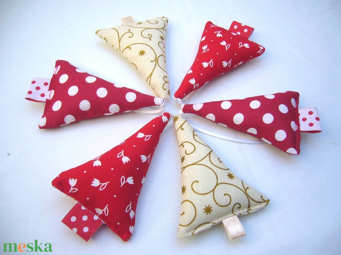Fenyő díszek 6db ( 6x10cm-es) - otthon & lakás - karácsony - karácsonyi lakásdekoráció - karácsonyfadíszek - Meska.hu Fenyő díszek 6db ( 6x10cm-es) - otthon & lakás - karácsony - karácsonyi lakásdekoráció - karácsonyfadíszek - Meska.hu