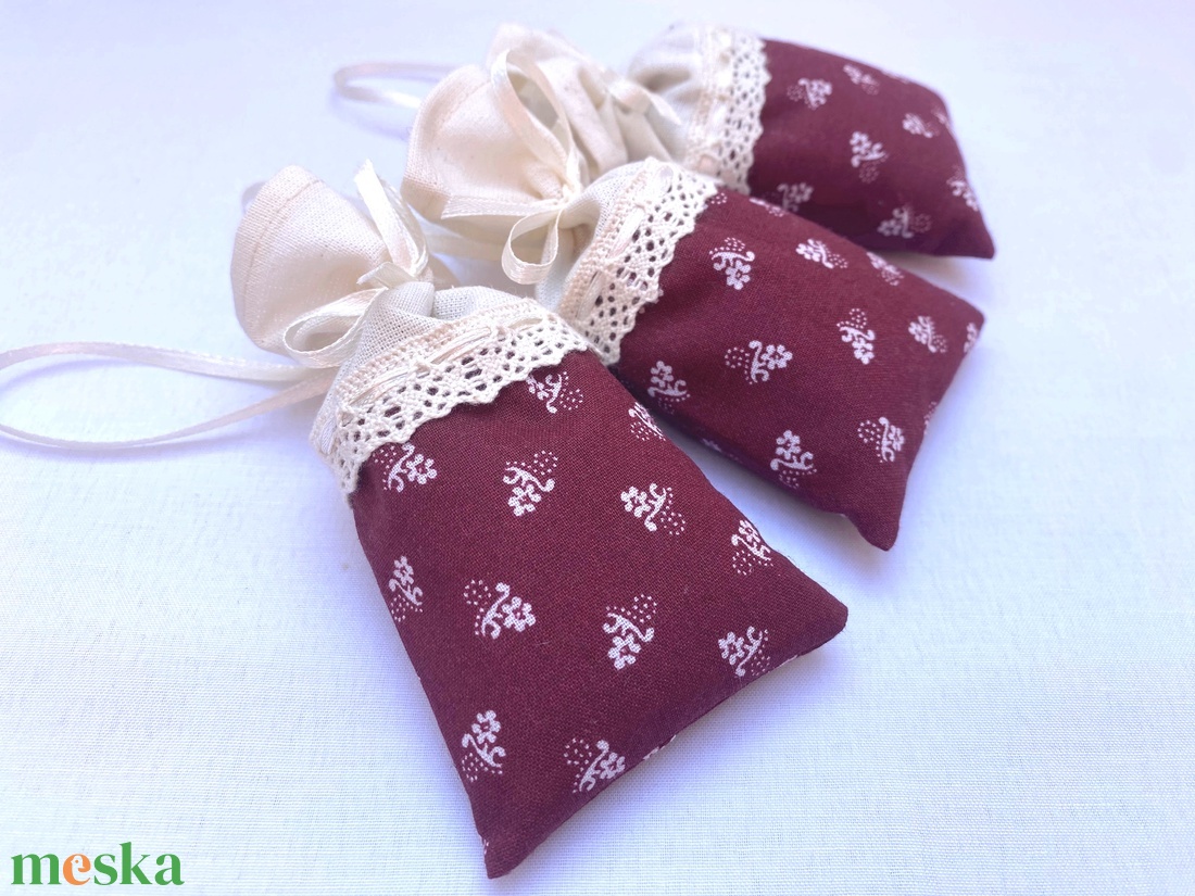 3db LEVENDULA ZSÁK 5x10cm 100% levendulával töltve - otthon & életmód - gyertya, illat, aroma - illatzsák - Meska.hu 3db LEVENDULA ZSÁK 5x10cm 100% levendulával töltve - otthon & életmód - gyertya, illat, aroma - illatzsák - Meska.hu