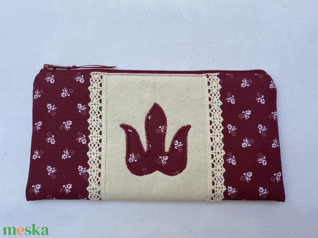 Magyaros mintával Neszeszer 20x10cm - táska & tok - neszesszer - Meska.hu Magyaros mintával Neszeszer 20x10cm - táska & tok - neszesszer - Meska.hu