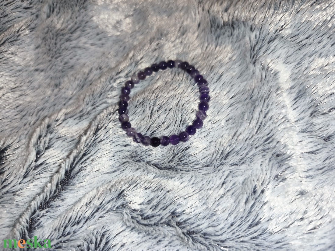 Ametiszt karkötő  - ékszer - karkötő - ásványkarkötő - Meska.hu