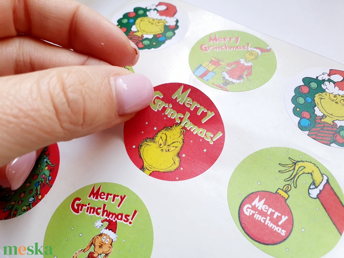 Grincs matrica, grincses, Grinch, karácsonyi matrica, piros, zöld, kifalva, max, merry grinchmas, kör matrica - karácsony - adventi díszek - adventi naptár - Meska.hu Grincs matrica, grincses, Grinch, karácsonyi matrica, piros, zöld, kifalva, max, merry grinchmas, kör matrica - karácsony - adventi díszek - adventi naptár - Meska.hu