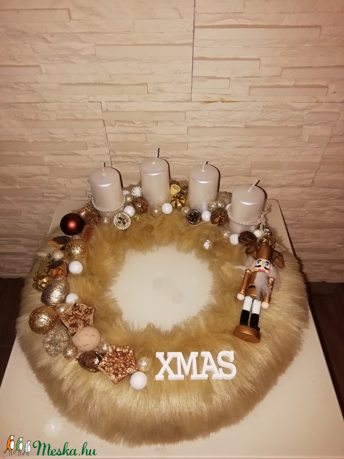 Adventi koszorú diótörővel - karácsony - Meska.hu Adventi koszorú diótörővel - karácsony - Meska.hu