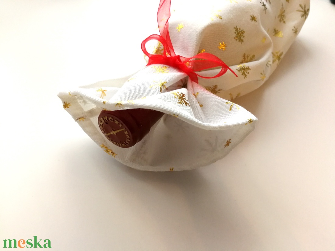 1 db karácsonyi, szilveszteri pezsgős zsák, újévi zsák, hópelyhes tasak, pezsgős táska, boros tasak férfiaknak - karácsony - karácsonyi ajándékozás - karácsonyi ajándékcsomagolás - Meska.hu