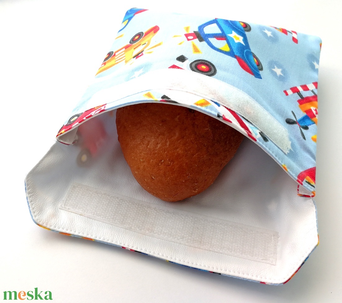 Járműves snackbag, tépőzáras uzsitasak, vízhatlan szendvicstartó, uzsonnás tasak, szendvics tartó újraszalvéta - táska & tok - uzsonna- & ebéd tartó - szendvics csomagoló - Meska.hu Járműves snackbag, tépőzáras uzsitasak, vízhatlan szendvicstartó, uzsonnás tasak, szendvics tartó újraszalvéta - táska & tok - uzsonna- & ebéd tartó - szendvics csomagoló - Meska.hu