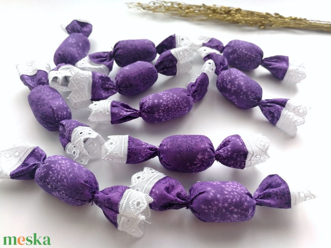 10 db karácsonyi textil szaloncukor dísz - karácsonyi szaloncukor - dekor szaloncukor  - karácsony - karácsonyi lakásdekoráció - ünnepi asztaldekoráció - Meska.hu