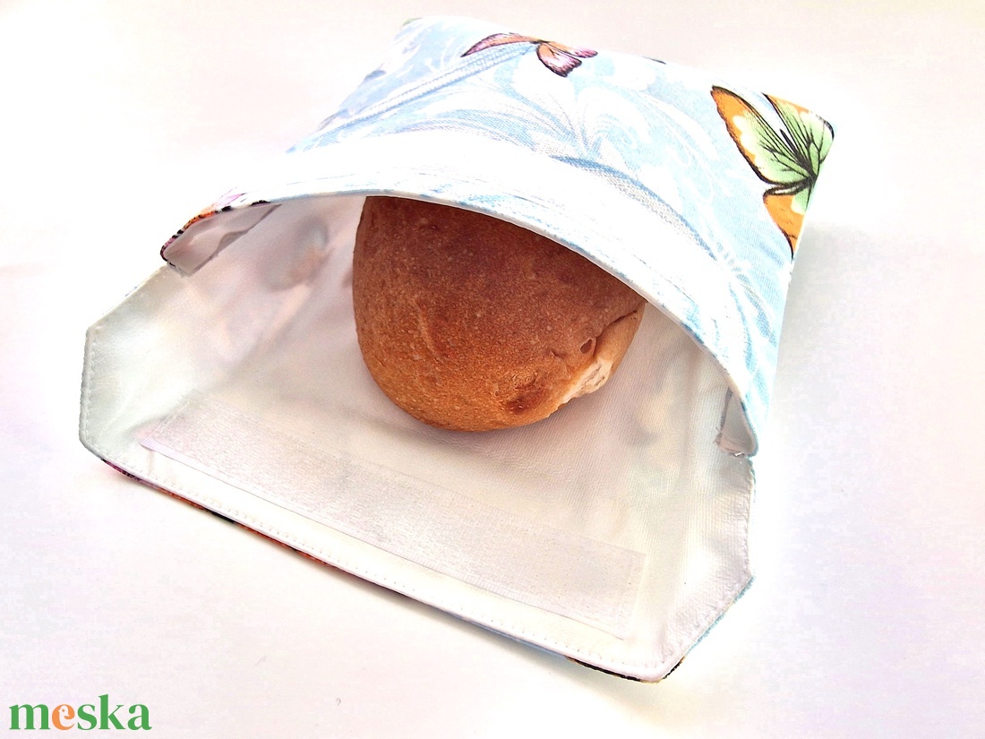 Kék pillangós snackbag, tépőzáras szendvics csomagoló - vízhatlan uzsonnás tasak, uzsonnás szendvics csomagoló - táska & tok - uzsonna- & ebéd tartó - szendvics csomagoló - Meska.hu Kék pillangós snackbag, tépőzáras szendvics csomagoló - vízhatlan uzsonnás tasak, uzsonnás szendvics csomagoló - táska & tok - uzsonna- & ebéd tartó - szendvics csomagoló - Meska.hu