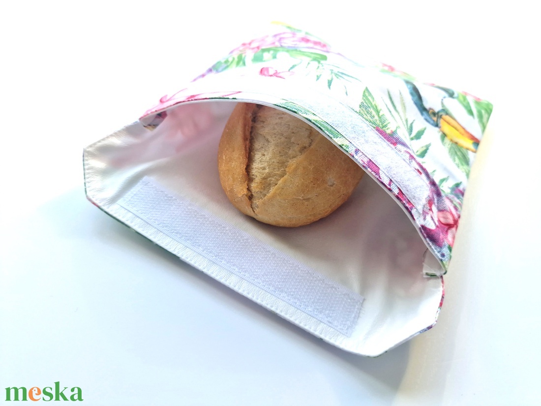 Trópusi mintás snackbag, tépőzáras uzsitasak, vízhatlan szendvicstartó, uzsonnás tasak, szendvics tartó, újraszalvéta - táska & tok - uzsonna- & ebéd tartó - szendvics csomagoló - Meska.hu Trópusi mintás snackbag, tépőzáras uzsitasak, vízhatlan szendvicstartó, uzsonnás tasak, szendvics tartó, újraszalvéta - táska & tok - uzsonna- & ebéd tartó - szendvics csomagoló - Meska.hu