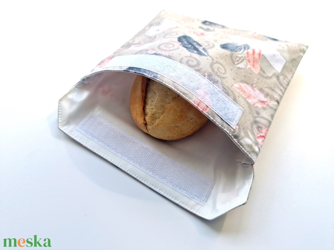 Bézs madaras tollas borítékos snackbag, tépőzáras uzsitasak, vízhatlan szendvicstartó, uzsonnás tasak, szendvics tartó - táska & tok - uzsonna- & ebéd tartó - szendvics csomagoló - Meska.hu Bézs madaras tollas borítékos snackbag, tépőzáras uzsitasak, vízhatlan szendvicstartó, uzsonnás tasak, szendvics tartó - táska & tok - uzsonna- & ebéd tartó - szendvics csomagoló - Meska.hu