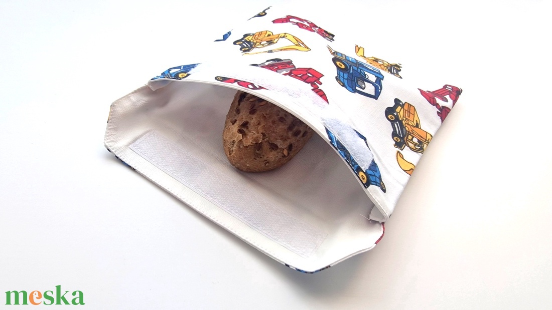 Nagy munkagépes snackbag, tépőzáras uzsitasak, vízhatlan szendvicstartó, uzsonnás tasak, szendvics tartó - táska & tok - uzsonna- & ebéd tartó - szendvics csomagoló - Meska.hu