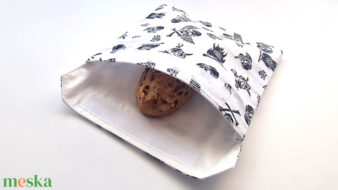 Kalózos snackbag, tépőzáras uzsitasak, vízhatlan szendvicstartó, uzsonnás tasak, szendvics tartó - táska & tok - uzsonna- & ebéd tartó - szendvics csomagoló - Meska.hu Kalózos snackbag, tépőzáras uzsitasak, vízhatlan szendvicstartó, uzsonnás tasak, szendvics tartó - táska & tok - uzsonna- & ebéd tartó - szendvics csomagoló - Meska.hu