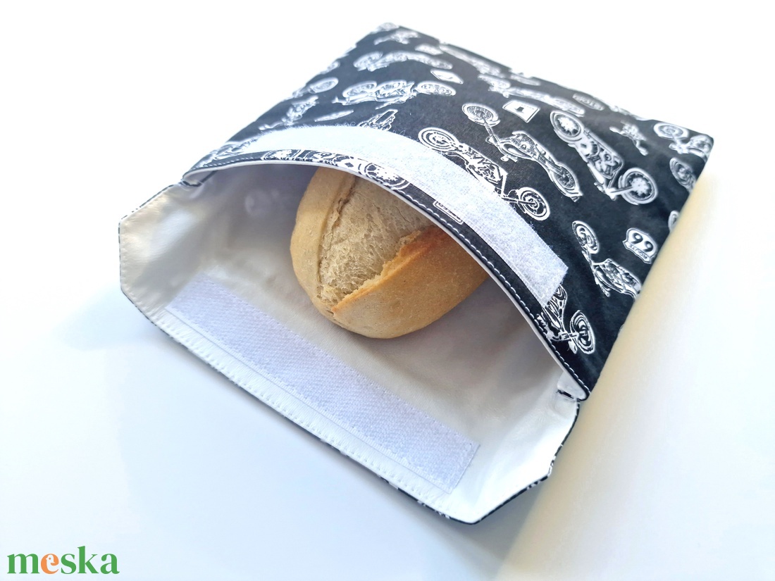 Motoros snackbag, tépőzáras uzsitasak, vízhatlan szendvicstartó, uzsonnás tasak, szendvics tartó, újraszalvéta - táska & tok - uzsonna- & ebéd tartó - szendvics csomagoló - Meska.hu Motoros snackbag, tépőzáras uzsitasak, vízhatlan szendvicstartó, uzsonnás tasak, szendvics tartó, újraszalvéta - táska & tok - uzsonna- & ebéd tartó - szendvics csomagoló - Meska.hu