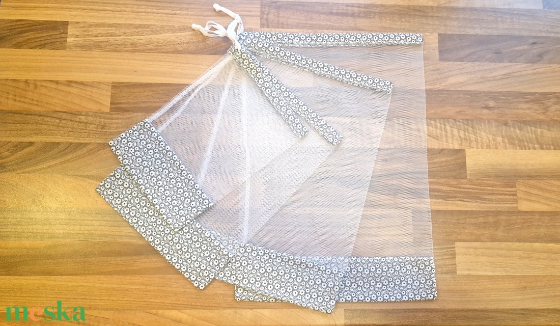 4 db nowaste bevásárló tasak gyümölcsökhöz, zöldségekhez - nowaste bevásárló zsák - szürke virágos mintás zsák, tasak - táska & tok - bevásárlás & shopper táska - zöldség/gyümölcs zsák - Meska.hu