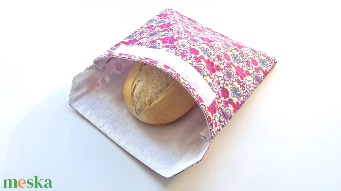 Pink virágos snackbag, tépőzáras uzsitasak, vízhatlan szendvicstartó, uzsonnás tasak, uzsonnás szendvics tartó - táska & tok - uzsonna- & ebéd tartó - szendvics csomagoló - Meska.hu