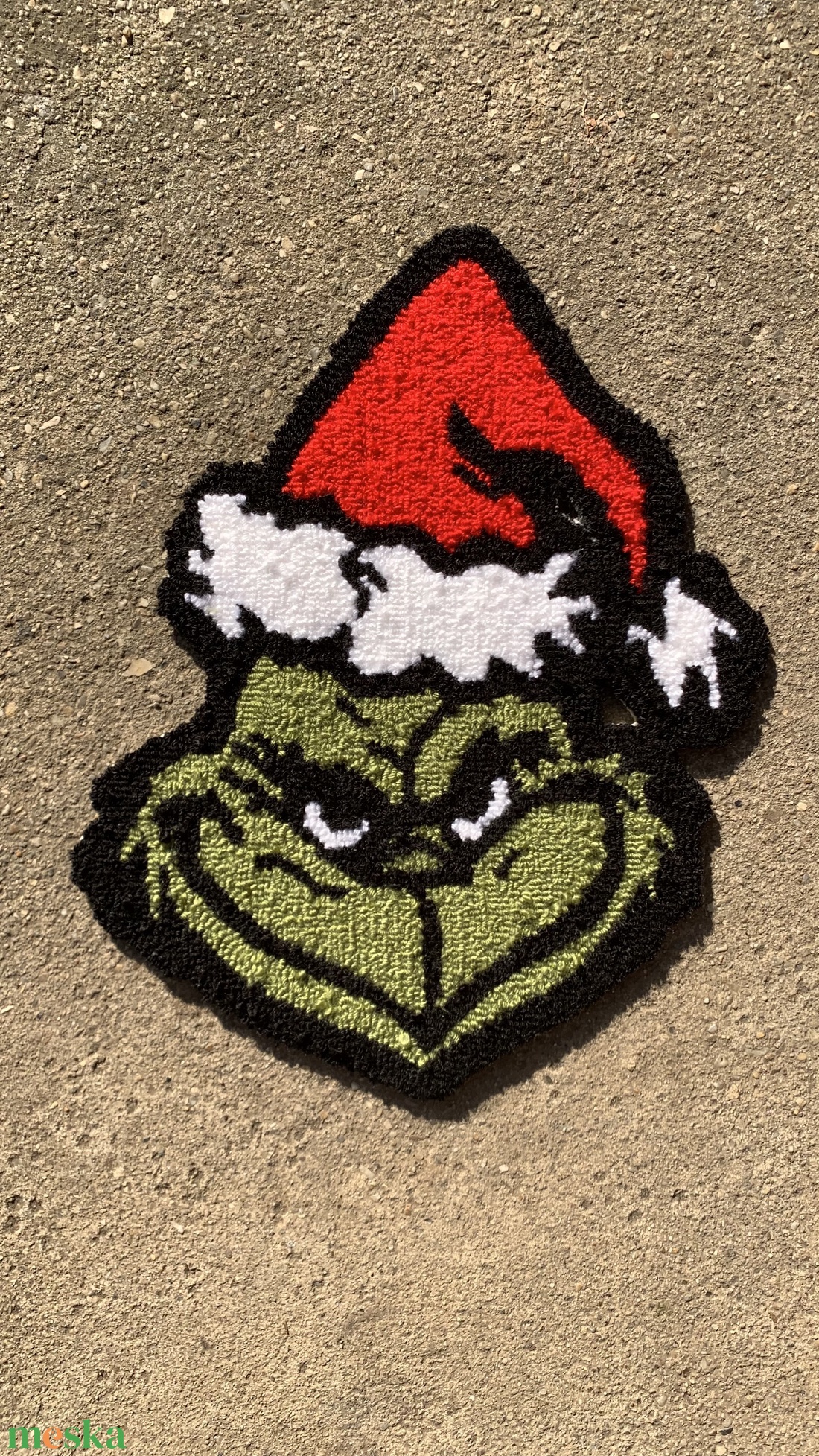 Grinch hímzett fali/asztali dísz - karácsony - karácsonyi lakásdekoráció - karácsonyi lakásdíszek - Meska.hu Grinch hímzett fali/asztali dísz - karácsony - karácsonyi lakásdekoráció - karácsonyi lakásdíszek - Meska.hu