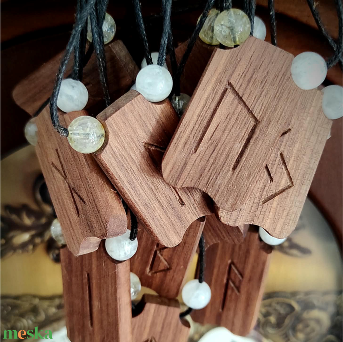 Rúnakő fa medál - ékszer - nyaklánc - medál - Meska.hu