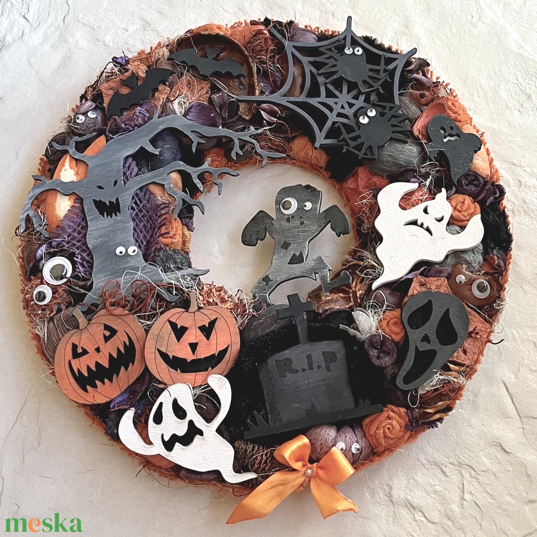 Halloween kopogtató - otthon & életmód - dekoráció - halloween - halloweeni ajtódíszek és ablakdíszek - Meska.hu Halloween kopogtató - otthon & életmód - dekoráció - halloween - halloweeni ajtódíszek és ablakdíszek - Meska.hu