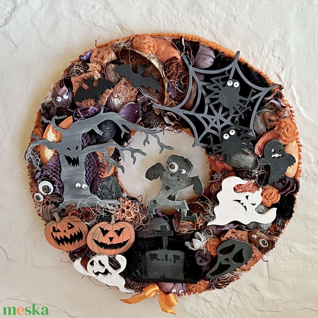 Halloween kopogtató - otthon & életmód - dekoráció - halloween - halloweeni ajtódíszek és ablakdíszek - Meska.hu Halloween kopogtató - otthon & életmód - dekoráció - halloween - halloweeni ajtódíszek és ablakdíszek - Meska.hu