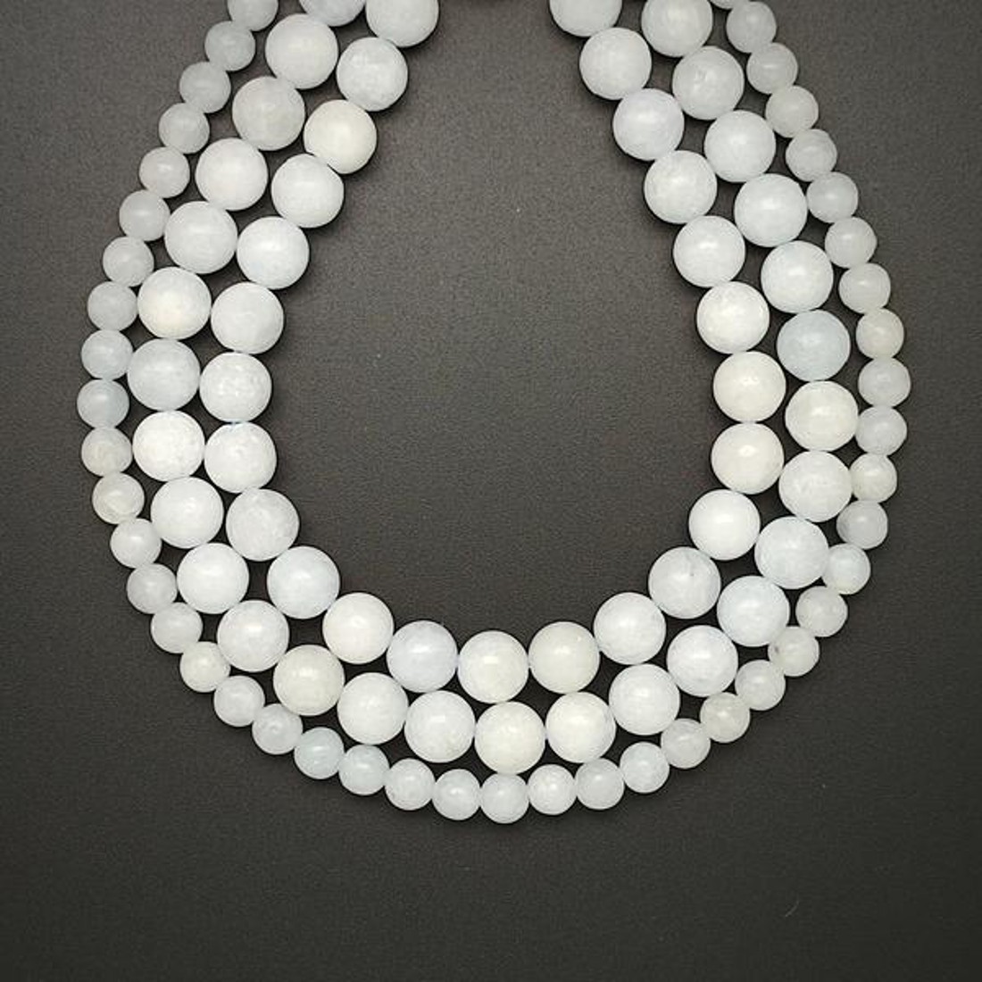 Cölesztin golyó AB 6-7mm  ékszerkészítő alapanyag (füzér) - kellékek & szerszámok - ásvány alapanyag - ásványfüzér - Meska.hu