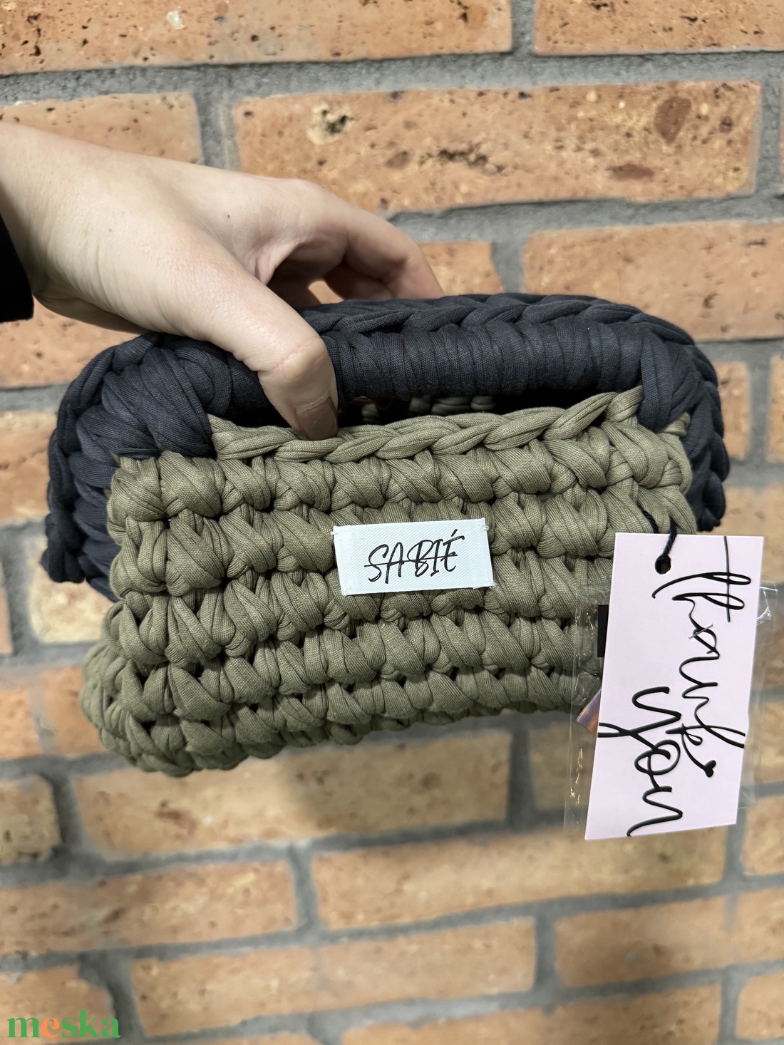 Horgolt SABIÉ kézitáska és neszesszer - táska & tok - kézitáska & válltáska - kézitáska - Meska.hu