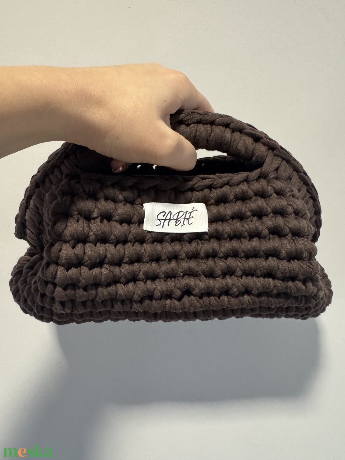 Csokibarna horgolt SABIÉ kézitáska vagy neszesszer - táska & tok - kézitáska & válltáska - kézitáska - Meska.hu