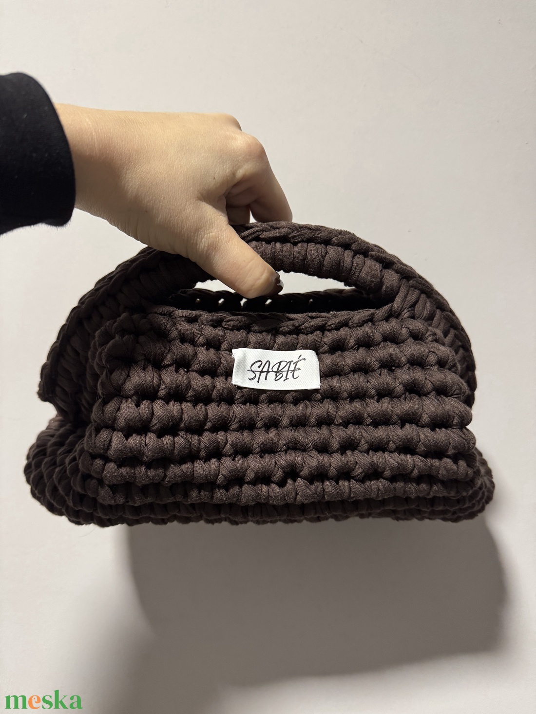 Csokibarna horgolt SABIÉ kézitáska vagy neszesszer - táska & tok - kézitáska & válltáska - kézitáska - Meska.hu