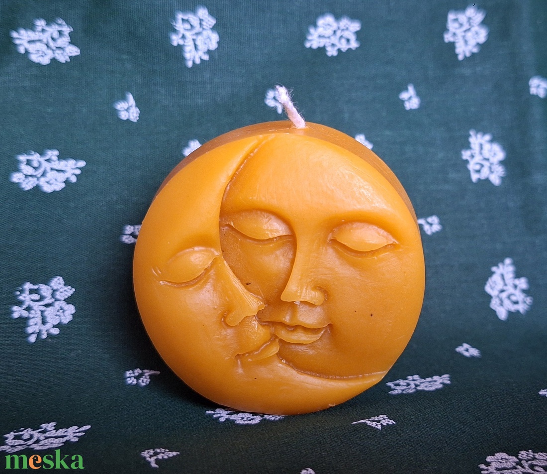 Nap-Hold Méhviasz gyertya - otthon & életmód - gyertya, illat, aroma - gyertya - Meska.hu