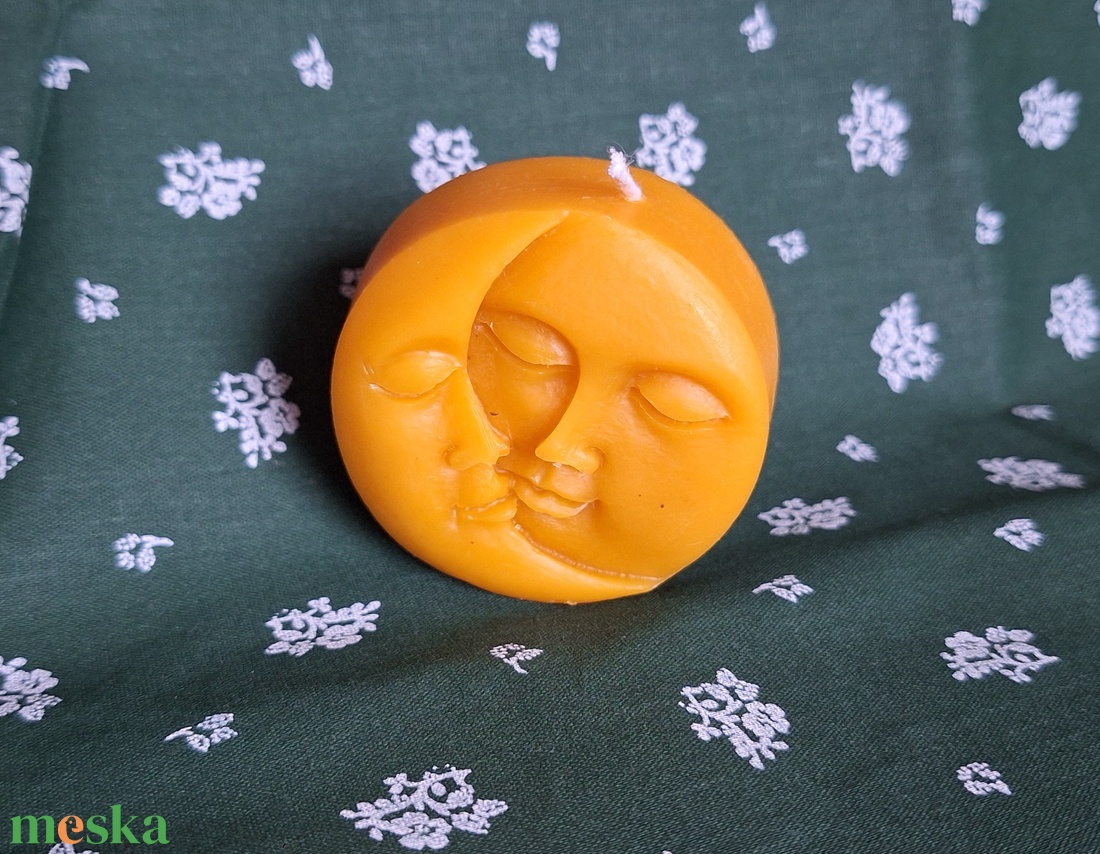 Nap-Hold Méhviasz gyertya - otthon & életmód - gyertya, illat, aroma - gyertya - Meska.hu