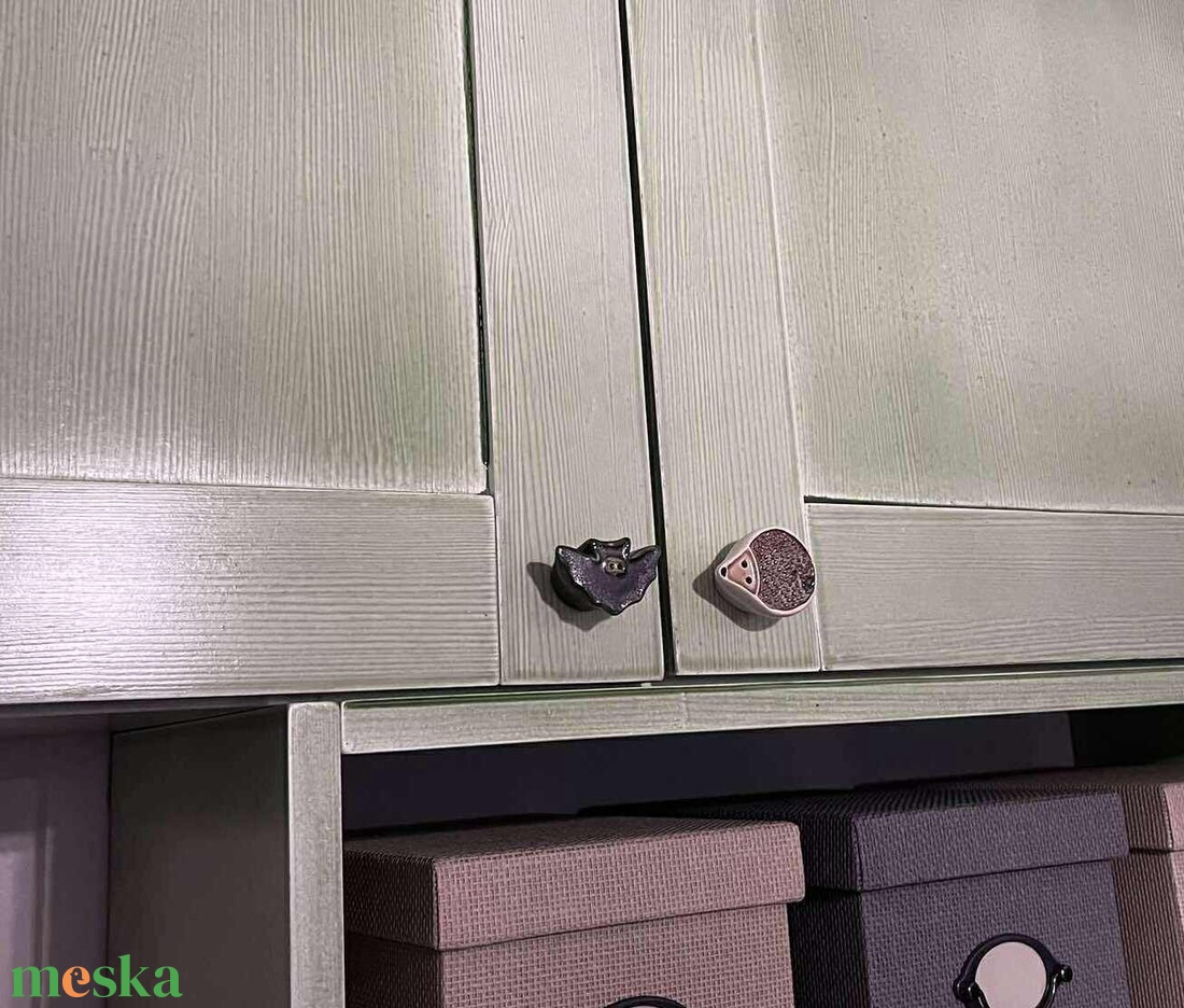 BÚTORGOMB (bútorfogantyú) denevér - otthon & életmód - bútor - bútorfogantyú - Meska.hu