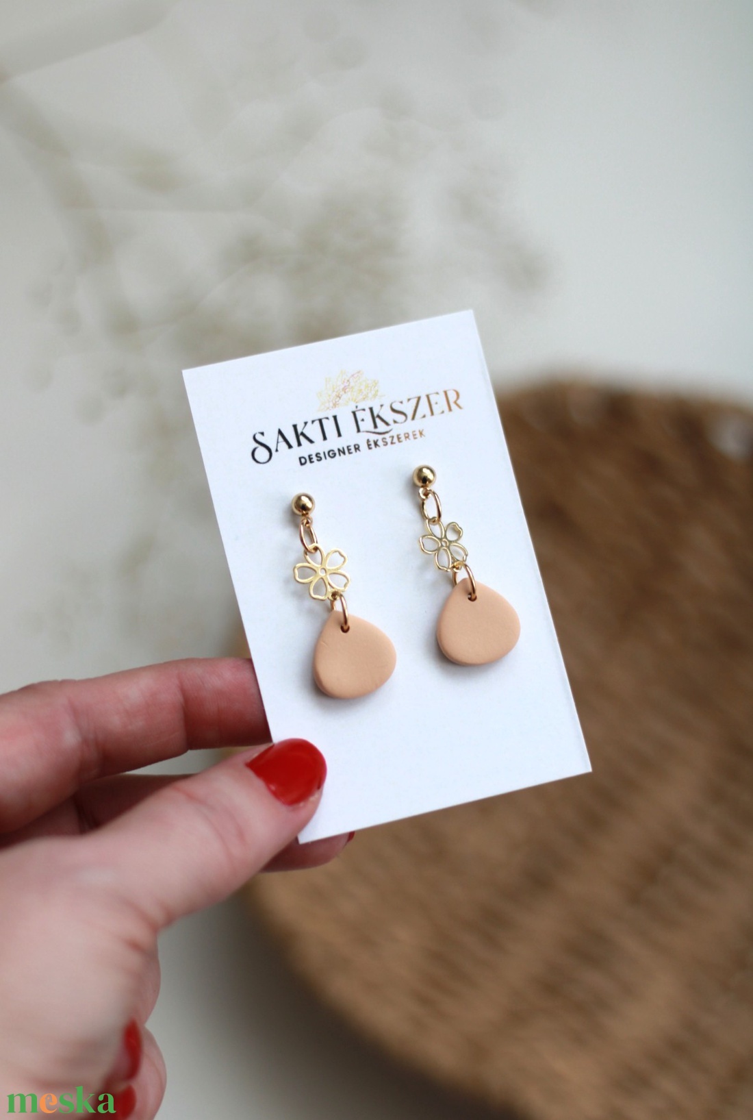 Barack virágos fülbevaló - ékszer - fülbevaló - lógó fülbevaló - Meska.hu