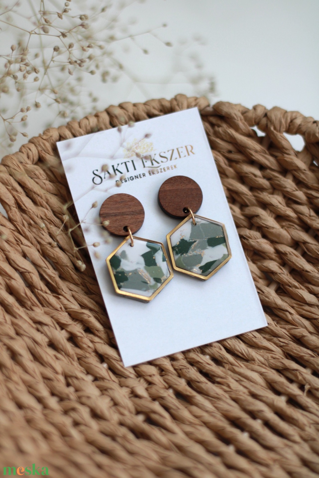 Zöld márványos fülbevaló - ékszer - fülbevaló - lógó fülbevaló - Meska.hu