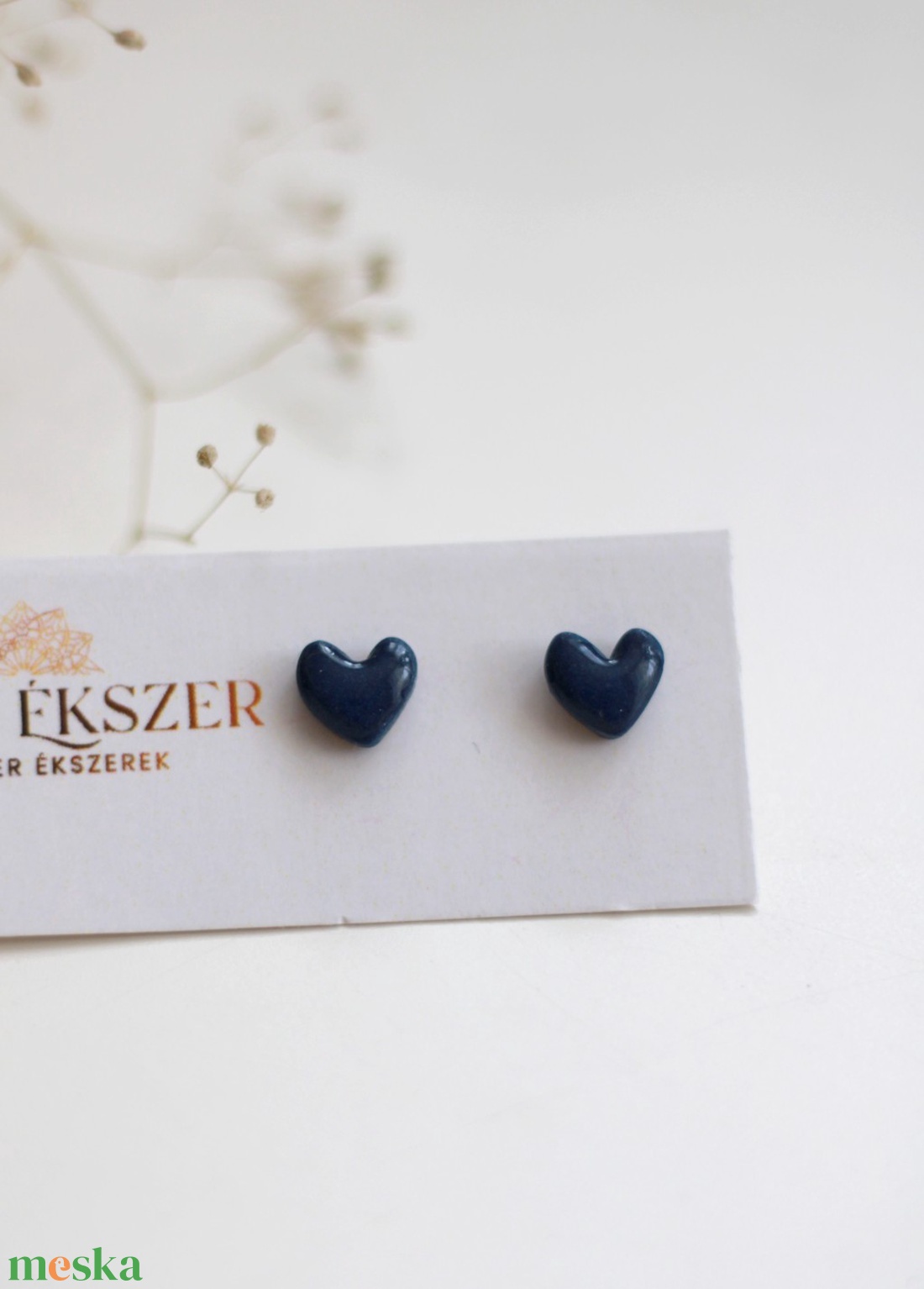 Szív alakú gomb fülbevaló - ékszer - fülbevaló - pötty fülbevaló - Meska.hu