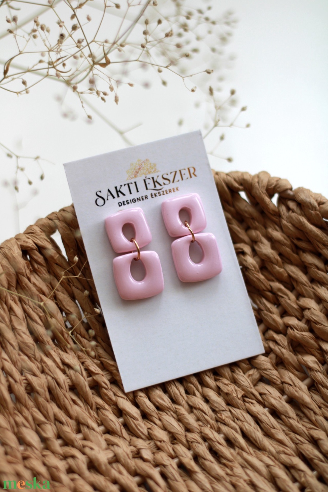 Rózsaszín függő fülbevaló - ékszer - fülbevaló - lógó fülbevaló - Meska.hu
