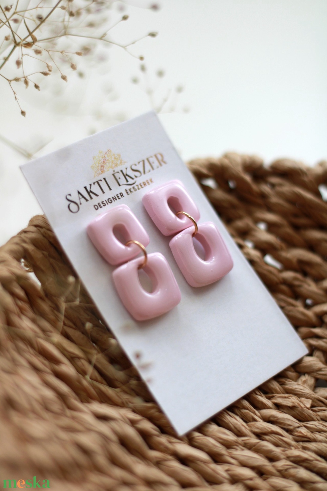 Rózsaszín függő fülbevaló - ékszer - fülbevaló - lógó fülbevaló - Meska.hu