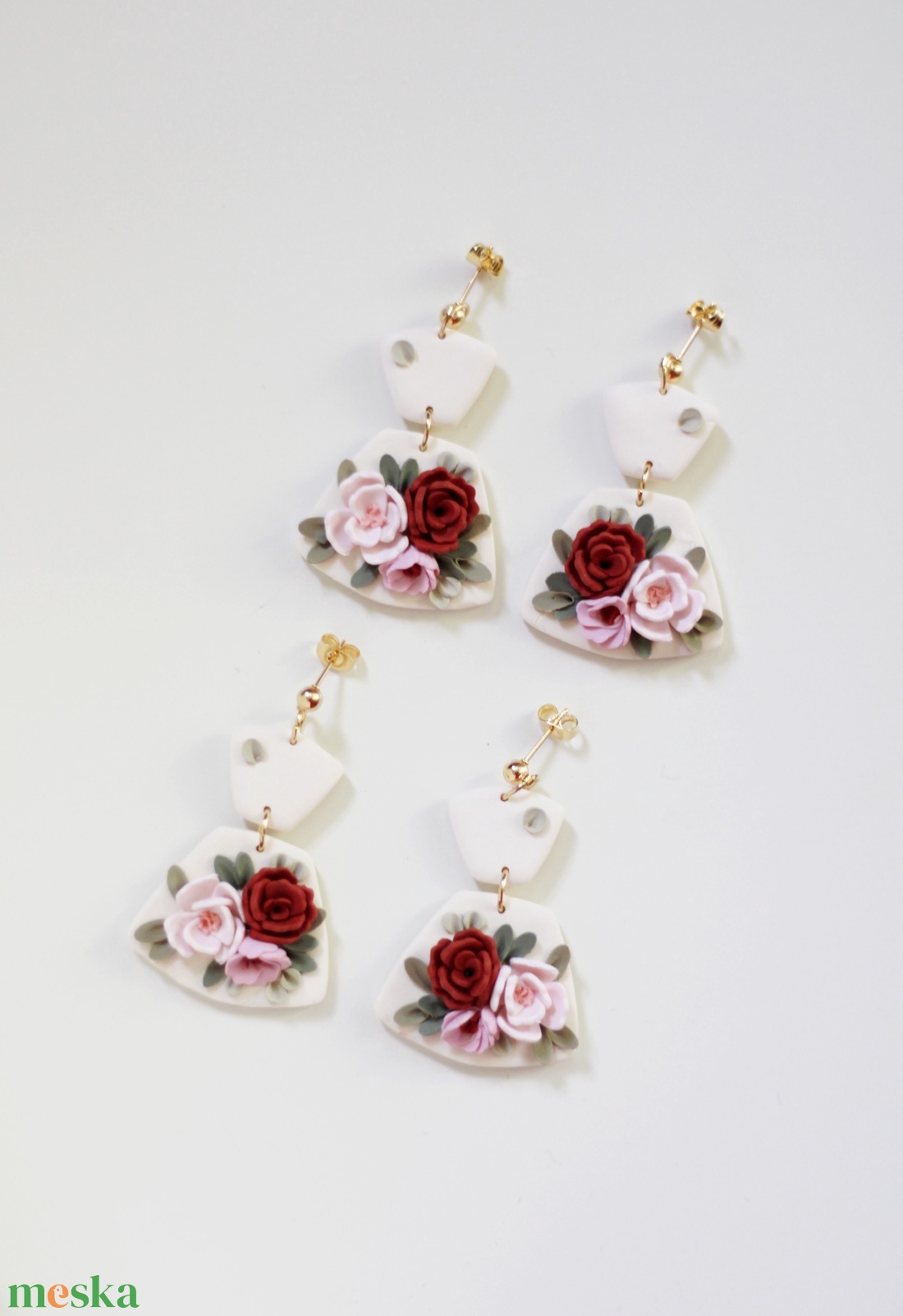 Virágos függő fülbevaló - ékszer - fülbevaló - lógó fülbevaló - Meska.hu