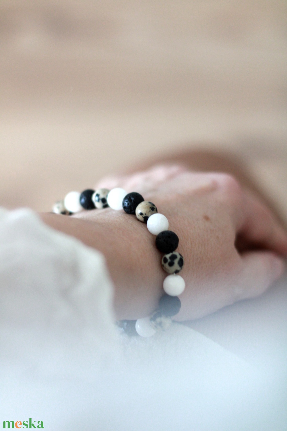 Érezd jól magad karkötő 8mm - ékszer - karkötő - ásványkarkötő - Meska.hu