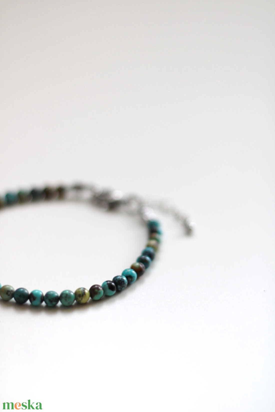 Valódi türkiz karkötő - ékszer - karkötő - gyöngyös karkötő - Meska.hu