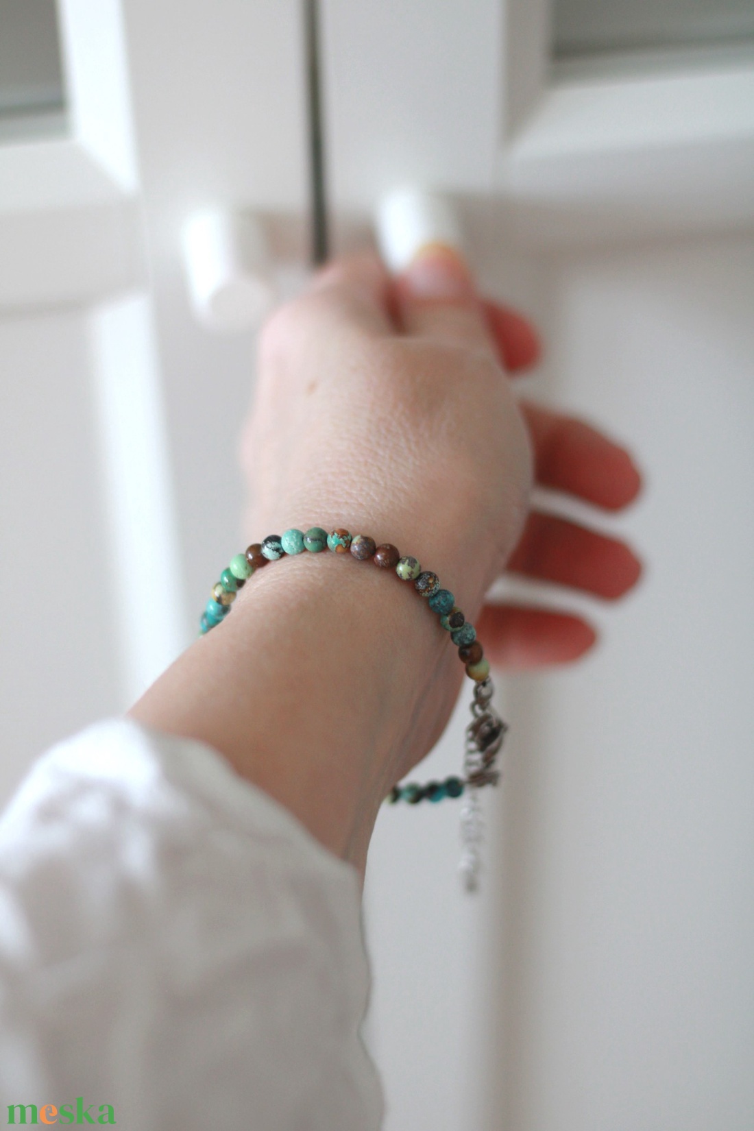 Valódi türkiz karkötő - ékszer - karkötő - gyöngyös karkötő - Meska.hu