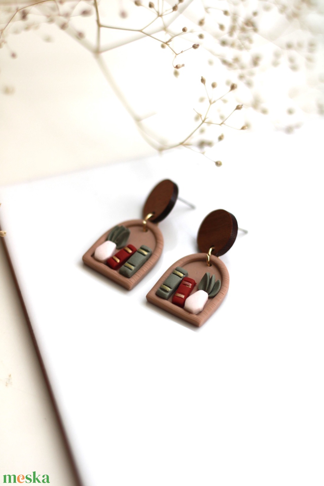 Könyvespolc függő fülbevaló fával - ékszer - fülbevaló - lógó fülbevaló - Meska.hu