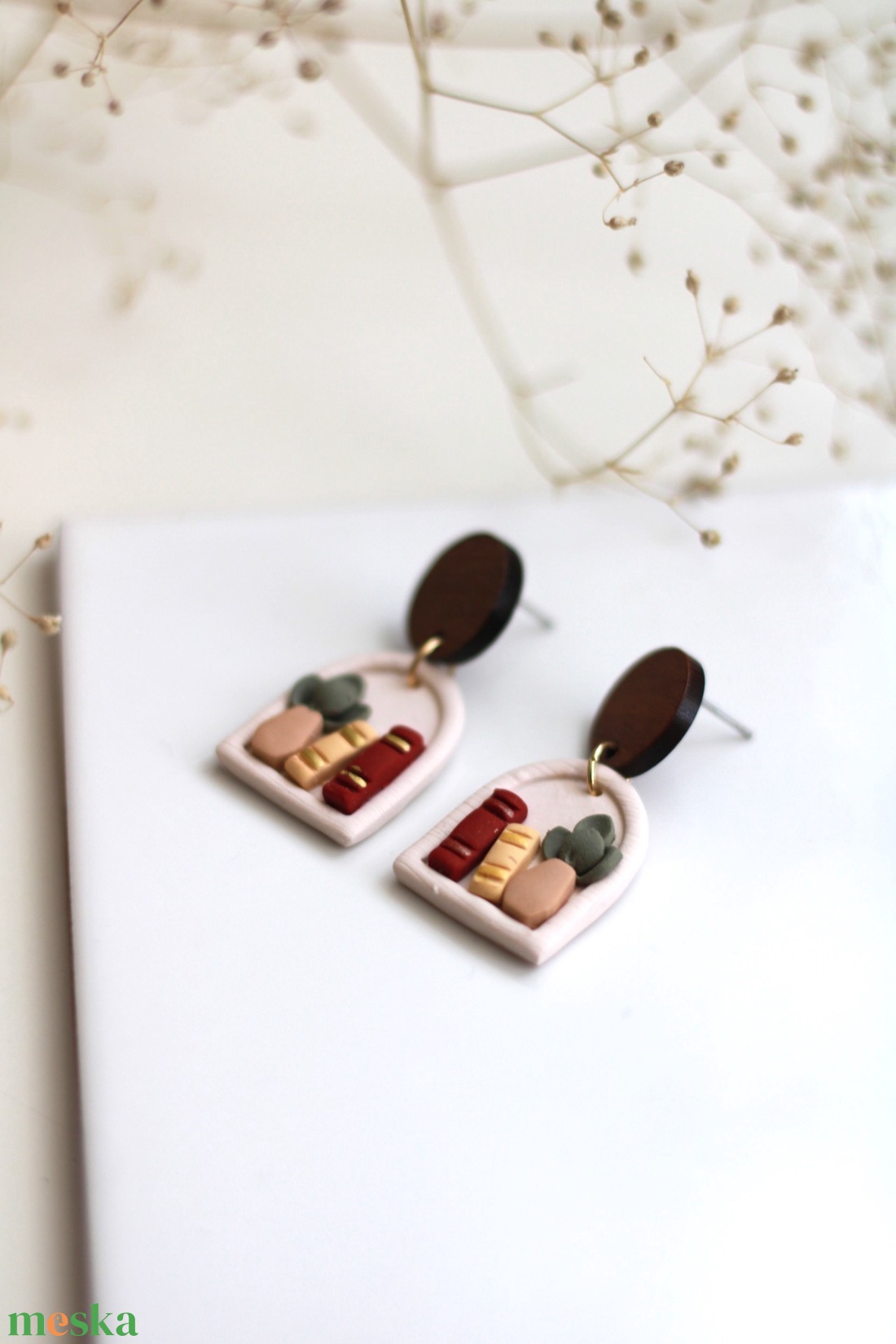 Könyvespolc függő fülbevaló fával - ékszer - fülbevaló - lógó fülbevaló - Meska.hu