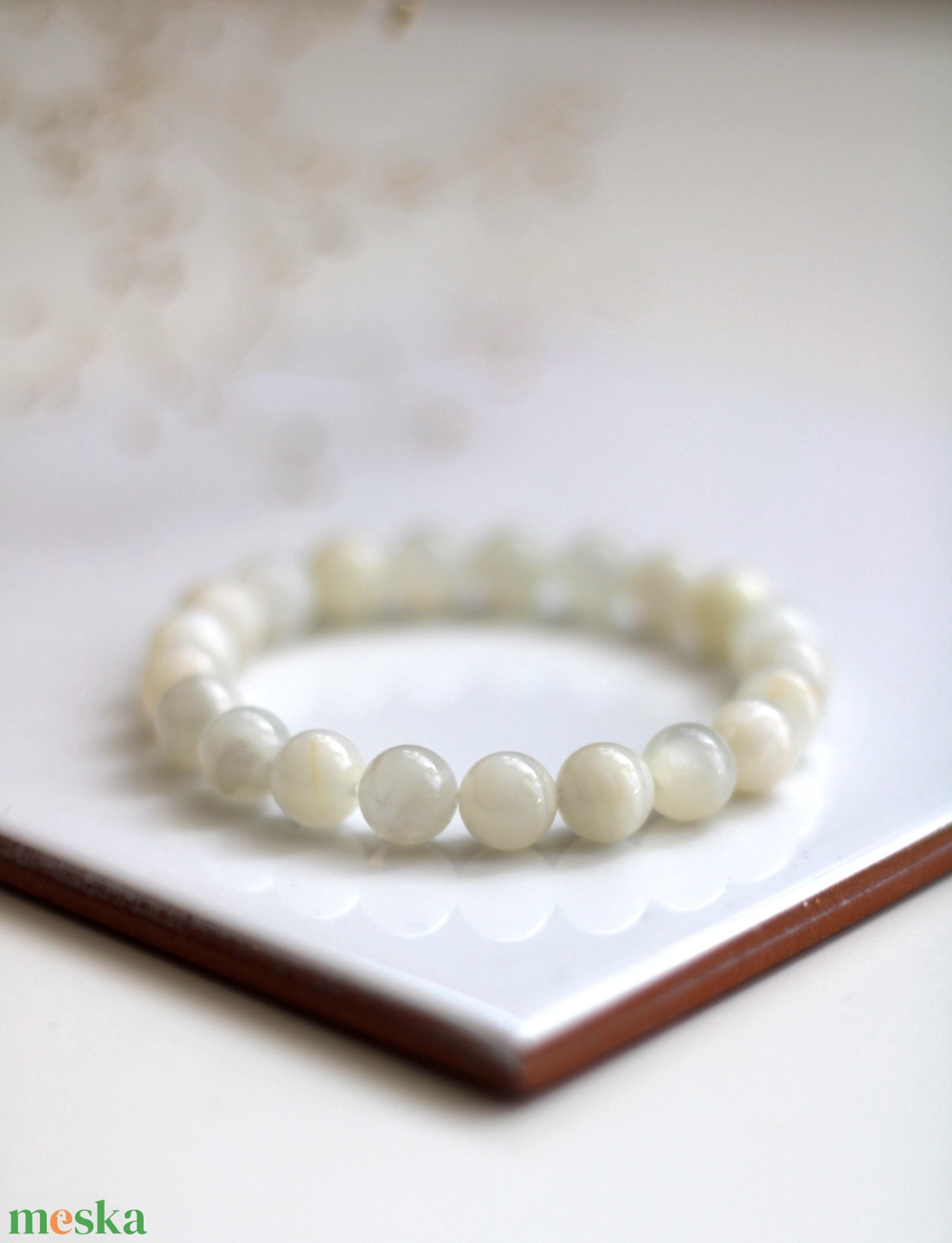 Hold energiája holdkő ásványkarkötő - ékszer - karkötő - gyöngyös karkötő - Meska.hu