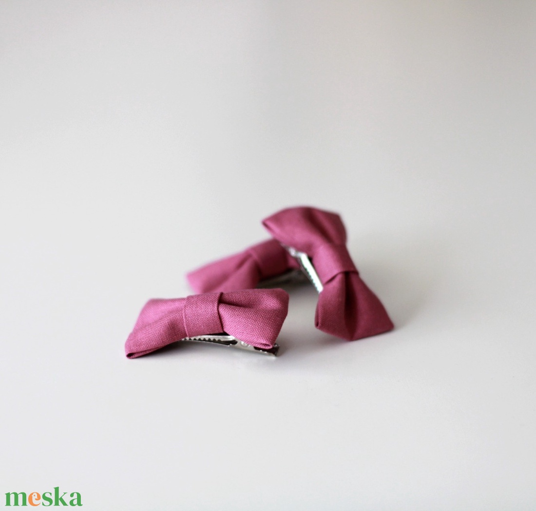 Mini hajcsat ciklámen - ruha & divat - hajdísz & hajcsat - hajcsat & hajtű - Meska.hu