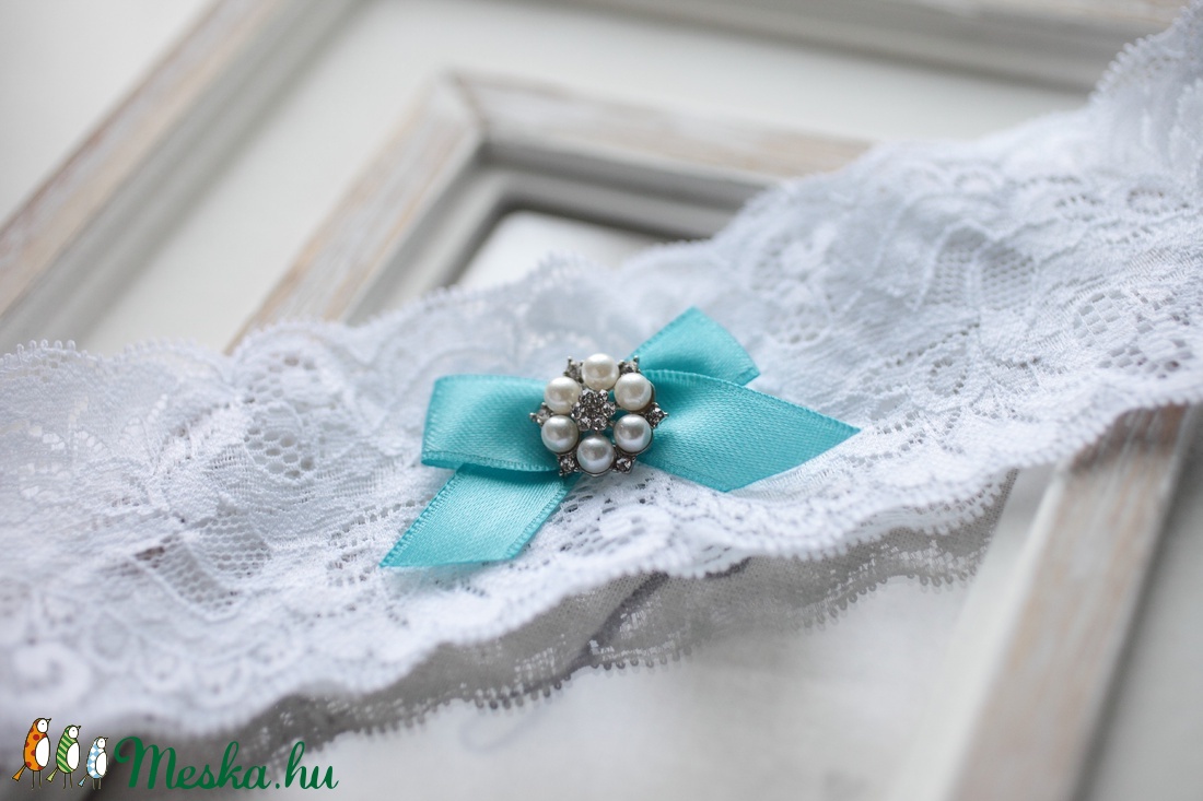 Valami kék menyasszonyi combfix -  - Meska.hu