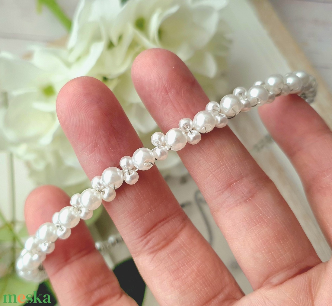 Menyasszonyi gyöngyös fejdísz  - esküvő - hajdísz - hajpánt - Meska.hu